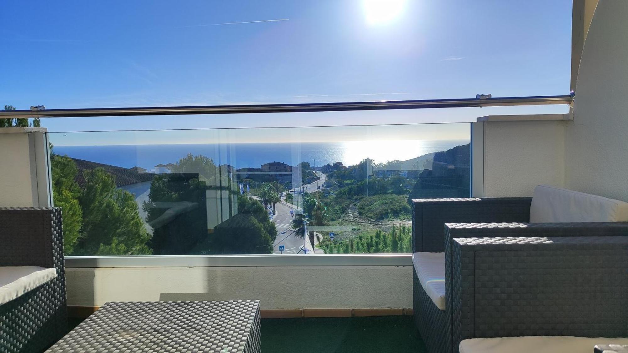 Apartamento Atico Familiar Vistas Al Mar Manilva Exterior foto